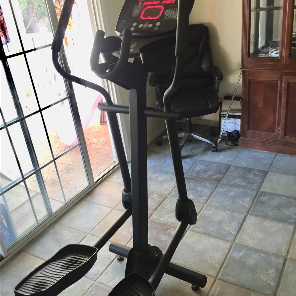 Exercise machine - Picture 3 of 6